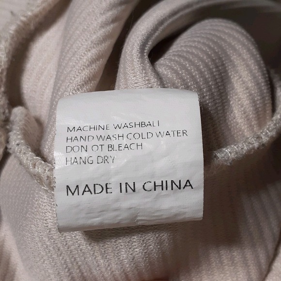 Trendy Queen‎ Beige Quarter Zip Oversized Pullover Women's Size Medium Shirt - Picture 10 of 11